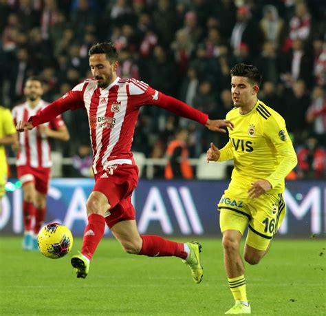 fenerbahce istanbul v sivasspor